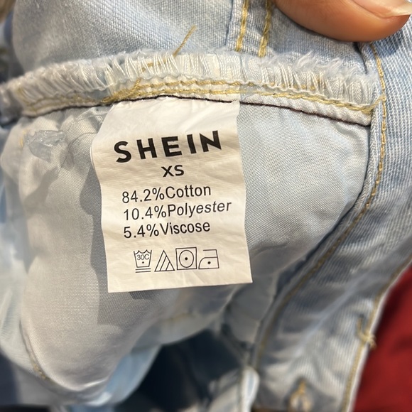 SHEIN light blue jeans trouser. US 2. - Picture 4 of 5